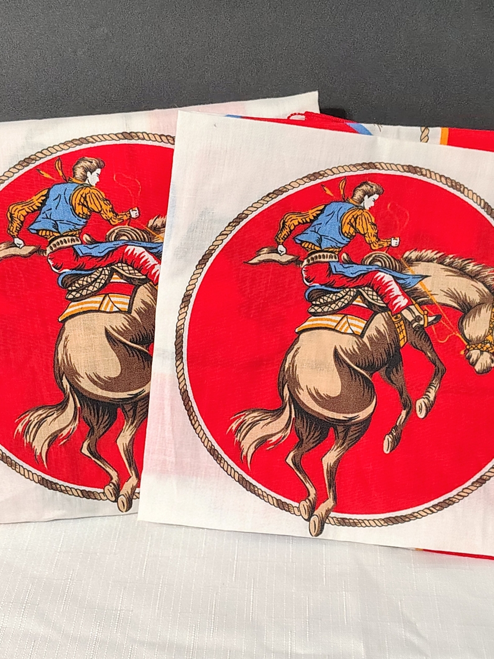 2 VTG WESTERN COWBOY USA COTTON BLEND SCARF BANDANNA HANDKERCHIEF RODEO HORSE